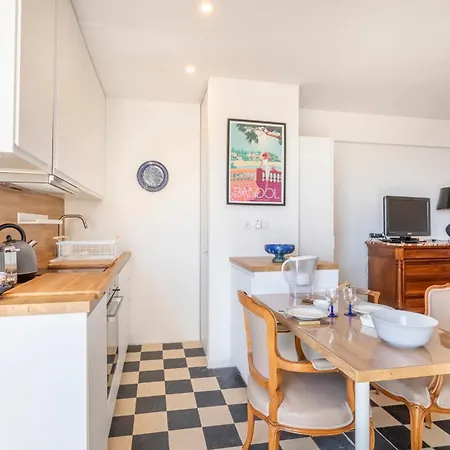 Appartement Damier - 3 Etoiles - Welkeys Bandol